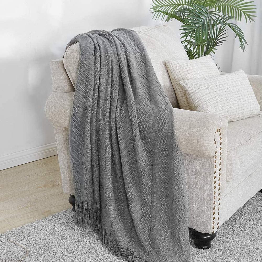Textured Knitted Throw Blanket - Picture 4 of 4